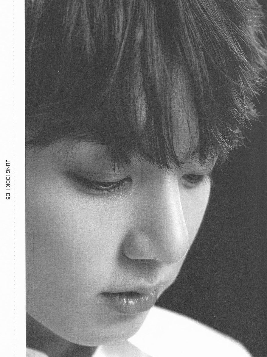 IBigHitEnt's tweet photo. 2017 BTS LIVE TRILOGY EPISODE Ⅲ THE WING TOUR MD FACE PHOTO COLLECTION

#방탄소년단 #YOU_NEVER_WALK_ALONE #NotToday #SpringDay https://t.co/FAdfDCvEah
