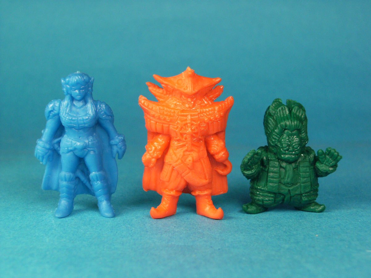 雪印戦隊ミニモデル 消しゴムフィギュア 星獣戦隊ギンガマン レア レトロ 年代物 C5RXSNAVMAACooh.jpg