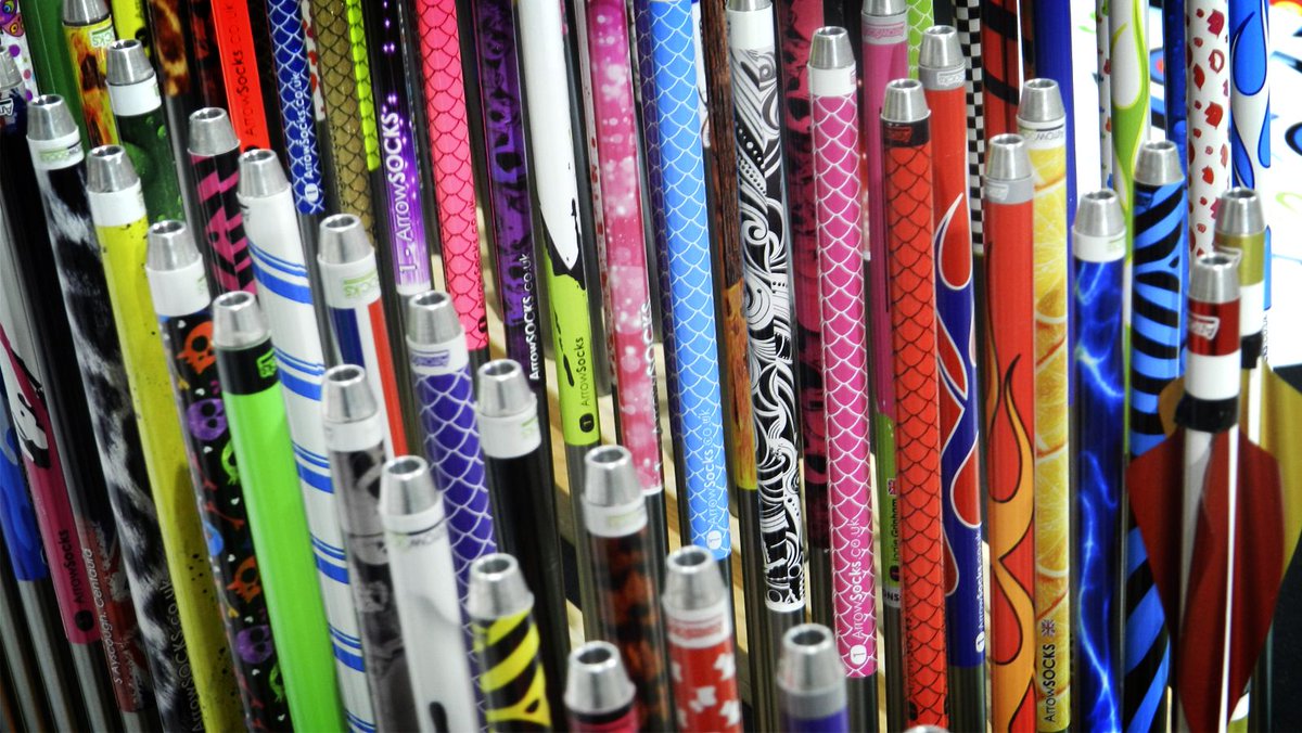 ARTICLE. #Archery101 🏹: How to apply arrow wraps worldarchery.org/news/147881/ar… #archery 🎯 🎯