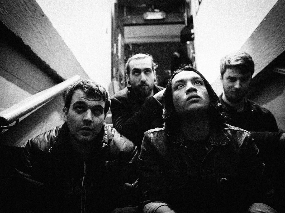 Supporting this sick punk band called <a href="/Punkreas_Band/">Punkreas</a> ! It's going to be the most Italian night ever. 
#italiansdoitbetter