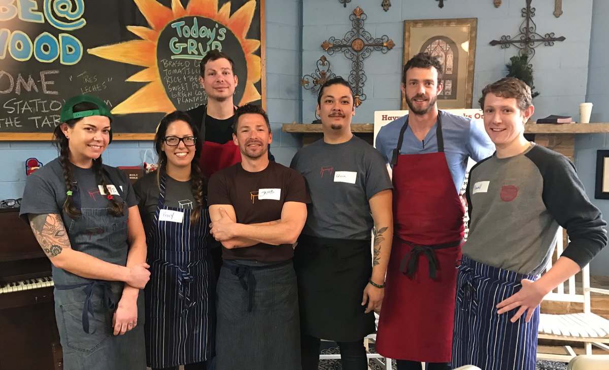 ChefsWelcomeTbl's tweet photo. @ganshanstation and @tableasheville are here, and they made #cake! @HaywoodStreet #downtownwelcometable #avl https://t.co/nLYEYVm8Ee