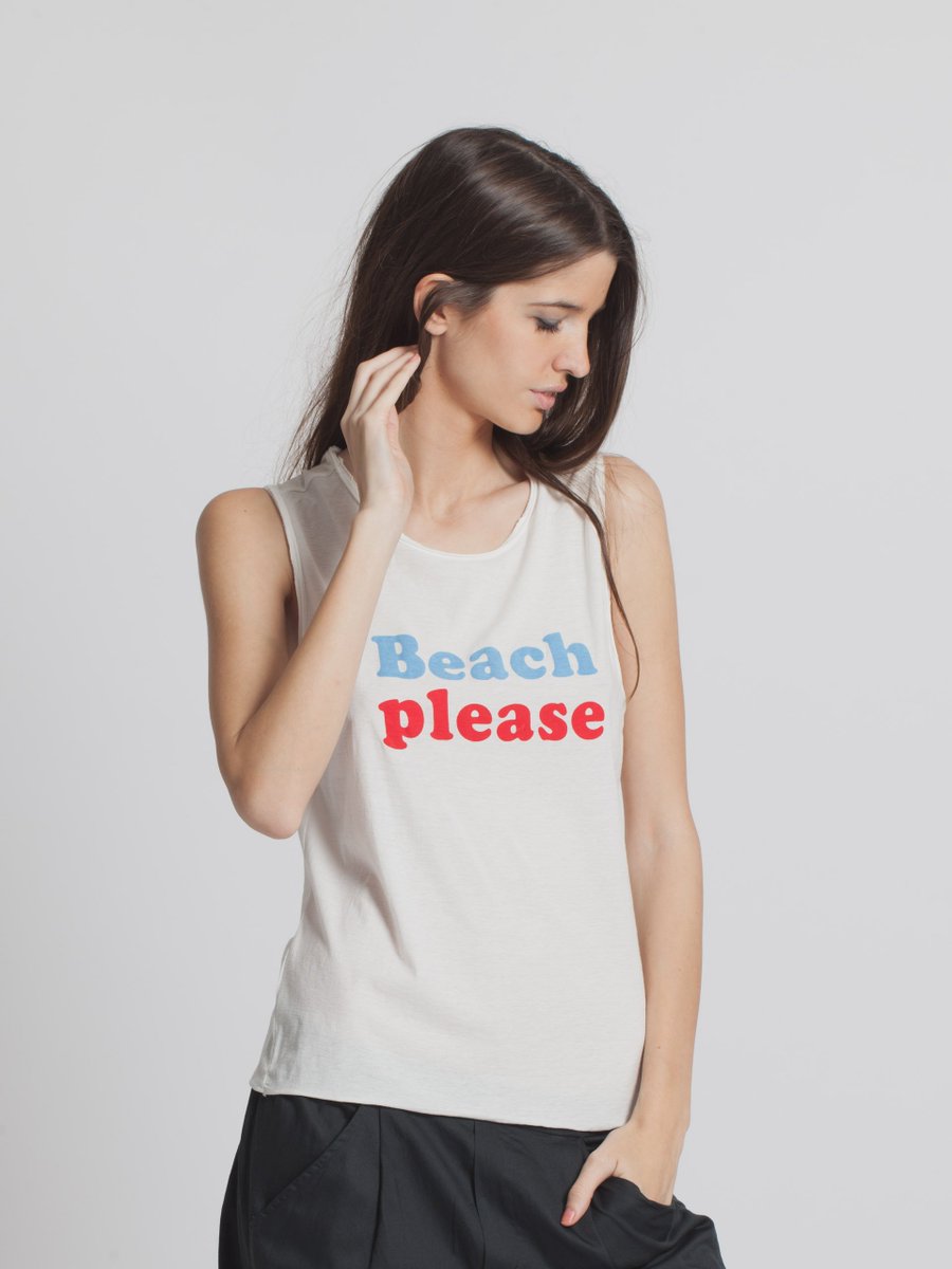 moonbeachshop's tweet photo. Ya tenemos disponibles nuevas camisetas para este verano. ¿Ganas de playa? #camisetaschica #tiendaonline https://t.co/bavACtwmAb