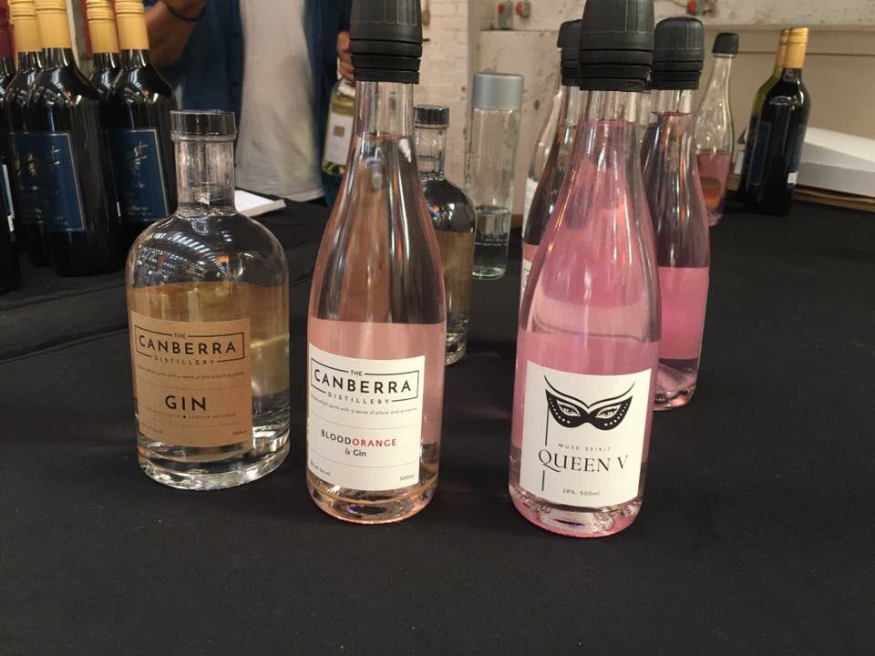 Drinks Friday anyone? Farmers and Foodies every Friday, old bus depot markets Kingston. #farmersmarket #canberra