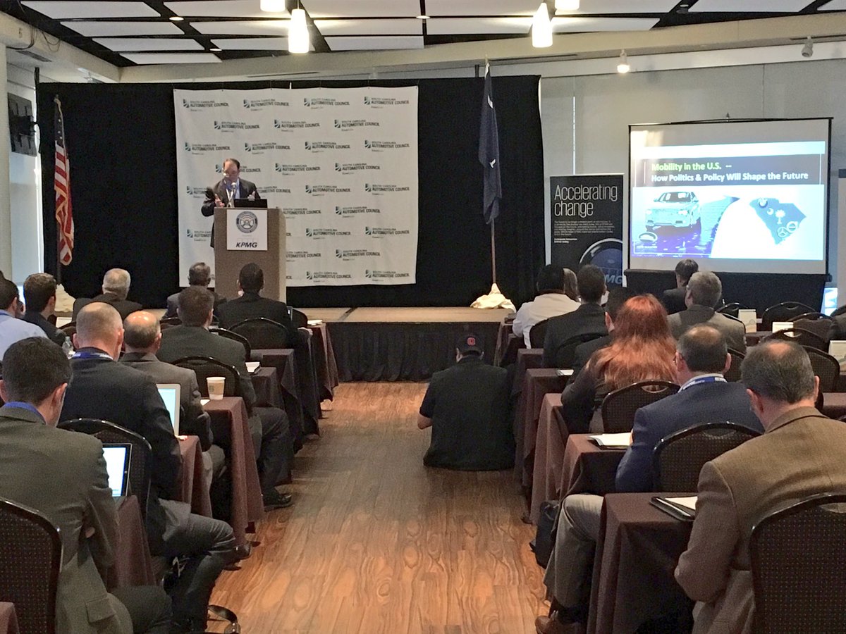 SCAutoCouncil's tweet photo. Day 3 of the #SCAutoSum2017 is off to great start with @mitchbainwol presenting on the Future of U.S. Mobility! https://t.co/vS56sYkgeD