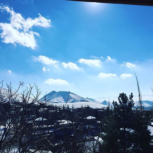 BrandFoxHQ's tweet photo. What a view! You can sell your photos on BrandFox - https://t.co/h20Qfw1mDm #stockphotography #instagram #stockphoto #branding #marketing https://t.co/cRne2HhWTY