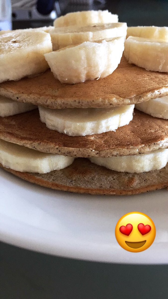 sofisticadedd's tweet photo. El desayuno perfecto✨#saludable
perfect breakfast❤ #healthy #fashionblogger https://t.co/cIwYz5W5HA