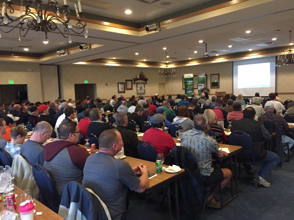 jason_jpaulus's tweet photo. 2017 ATS WInter Seminar. Full House. https://t.co/Sg1FuA4Bgf