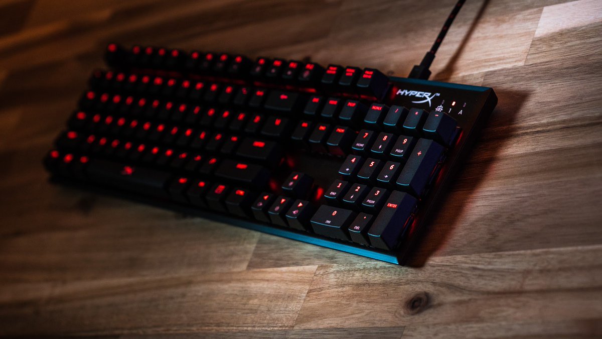 GameTyrant's tweet image. We&apos;re giving away a Hyper X Alloy FPS Mechanical Keyboard to followers! Follow the link to enter #contest gleam.io/competitions/N…