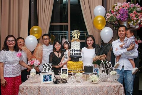 Happy bday ce Felly <a href="/FellyYoung21/">FellyYefanyFilliang</a> wishnya udh diucapin dipostan ig kita sma di dm ig cece ya ce hehe semoga dilihat🙏😘💕 (ig: steffyoursmedan)