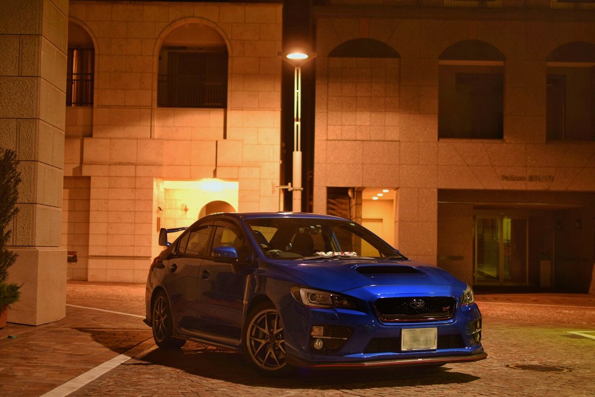 kufazeus's tweet photo. 一年前の今日、16年02月22日に納車登録して早くも一年が経ちました♪

未だ柿本改着けただけの弩ノーマルですけど、宜しく♪ https://t.co/oJc06oBtGn