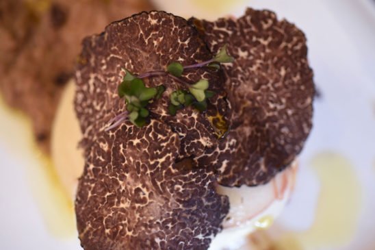 TuscanBistro's tweet photo. Per un giovedì sera all'insegna del tartufo dell'Umbria, domani vi invitiamo a scoprire un menù unico a 8 portate: https://t.co/jma0ZCz6bU https://t.co/3XNB71s5mJ