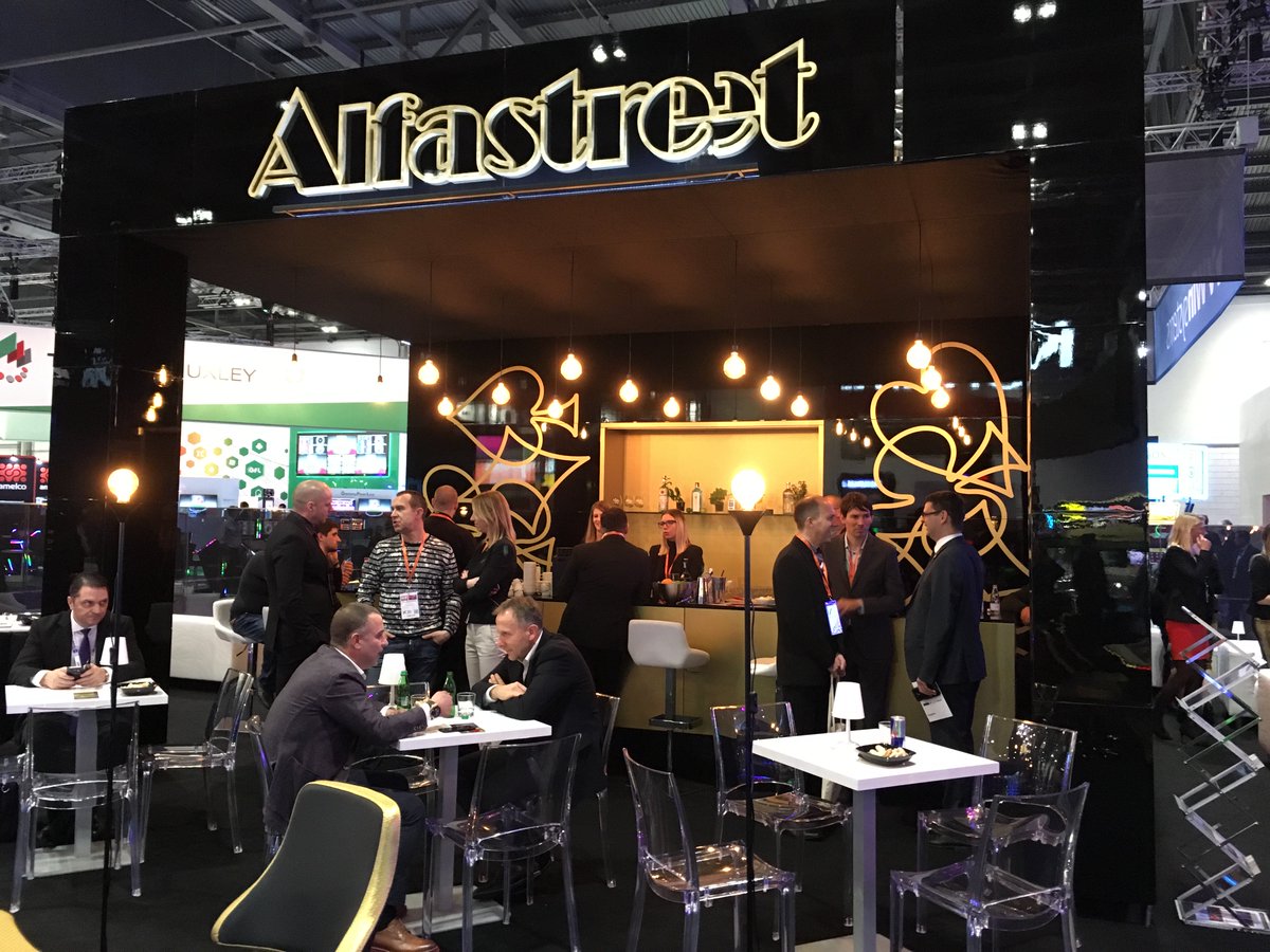 Omega_GamingSA's tweet photo. Alfastreet at ICE 2017! Another phenomenal show! https://t.co/kwgNanC3eR
