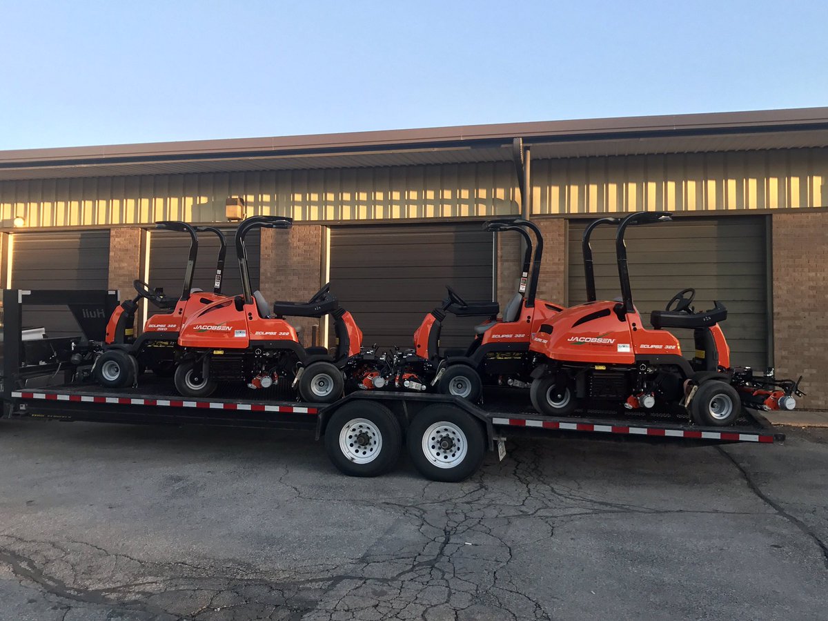 shullzy's tweet photo. That's a beauty Clark!! Thanks Indian Creek!! @JacobsenTurf #E322 https://t.co/MUhesnl0mf