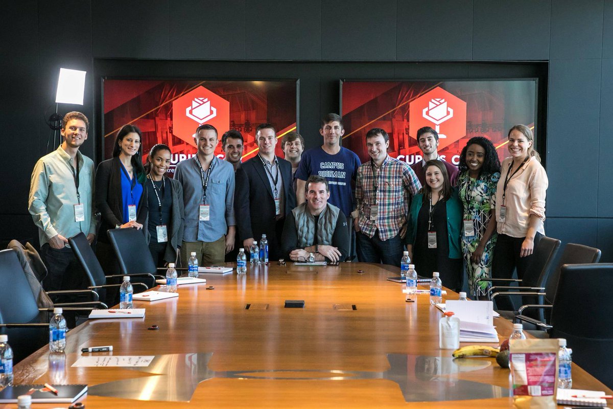 CampusDoorman's tweet photo. The closest to a billion dollars Campus Doorman may ever get to. #pitchingtokevin 🤣🤣🤣 @HarvardHBS @ilab @BostonGlobe https://t.co/rBqBsKaMJt