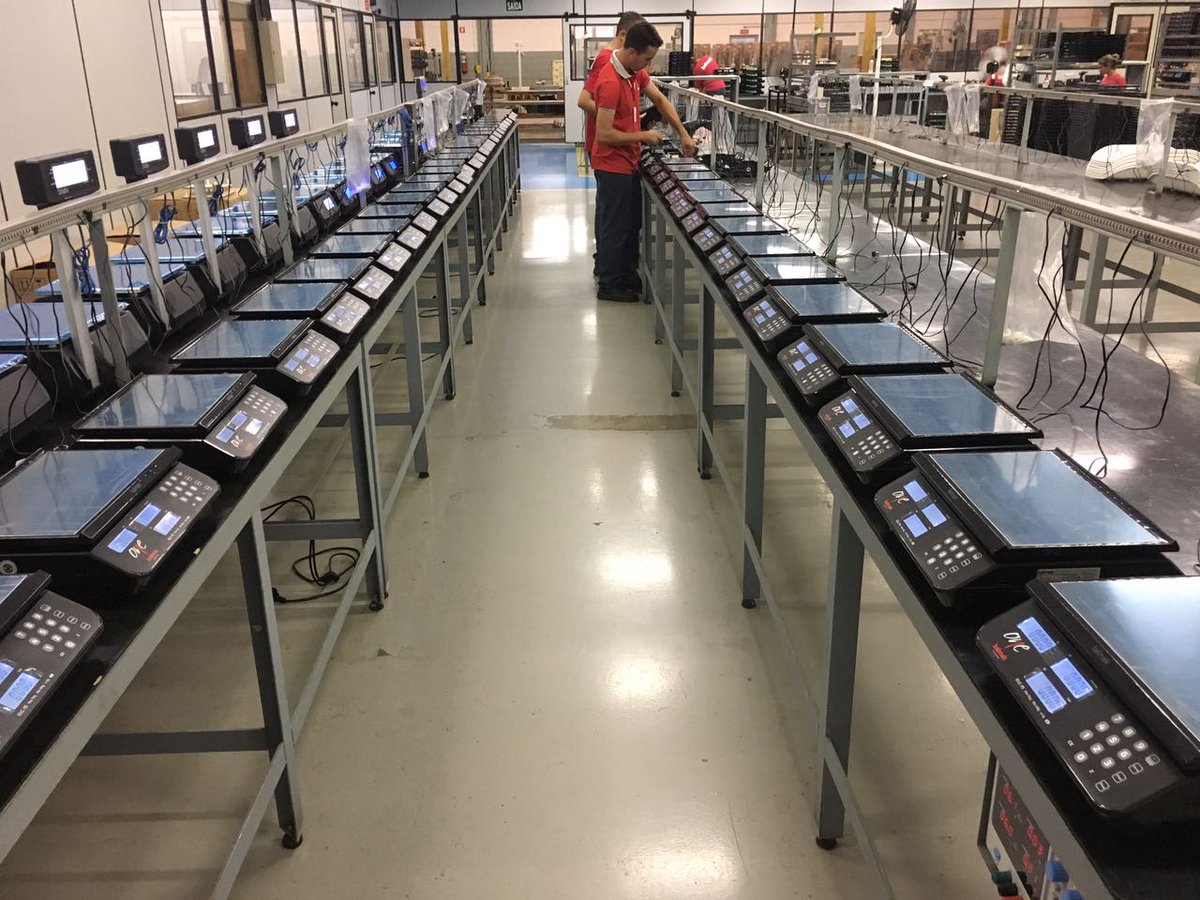 BalmakBalancas's tweet photo. LANÇAMENTO. A linha de produção da ONE está a todo vapor! Saiba + do produto: https://t.co/AGC98ELjex…/balanca-d…/one-computadora-de-precos/ https://t.co/Hzd5pAHQZJ