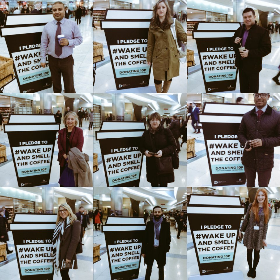 verisstrat's tweet photo. Lots more pledges for #wakeupandsmellthecoffee at #CanaryWharf today! #wastenot #coffeewaste #cleancoffeezone https://t.co/AAg5vZ5P1a https://t.co/b7fQx0II1J