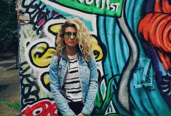 ToriKellyLifeX's tweet photo. @torikelly 😎 https://t.co/gegLNeo9co