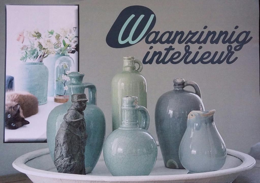 Nieuwe flyer in de maak, blij met het ontwerp door <a href="/WeddingBV/">Wedding Nederland</a>. #waanzinnig #interieur #lastigkiezen #erzijnerzoveel #adviesbureau #lovemyjob
