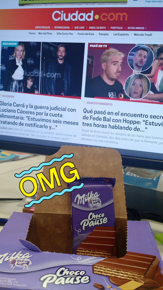 Marielyosoy's tweet photo. Gracias @MDLZ y @chocolatesmilka por este regalo para endulzar la redacción. Quedó uno solo y ya tiene dueña... #Mio #MiMomentoChocoPause https://t.co/3zaAklULqN