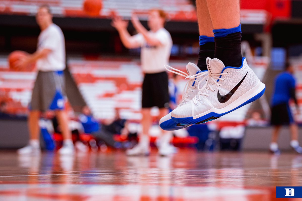 Kyrie 3 brotherhood hotsell