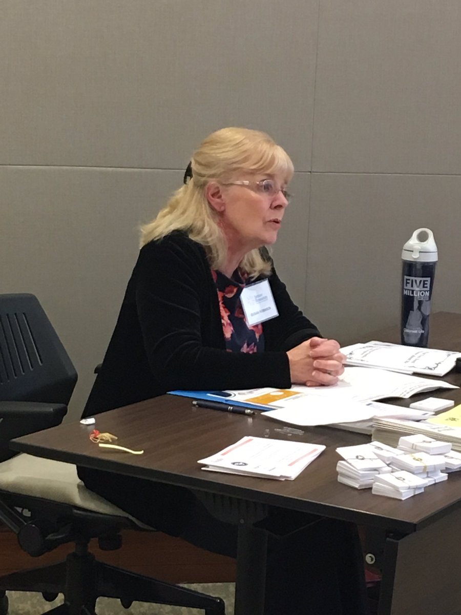 SeniorRes_SC's tweet photo. We need a statewide list of qualified caregivers for families who need help with a loved one. Susan Robinson w/ @SCRespite #SummitonAging https://t.co/BDRVkNcrj2