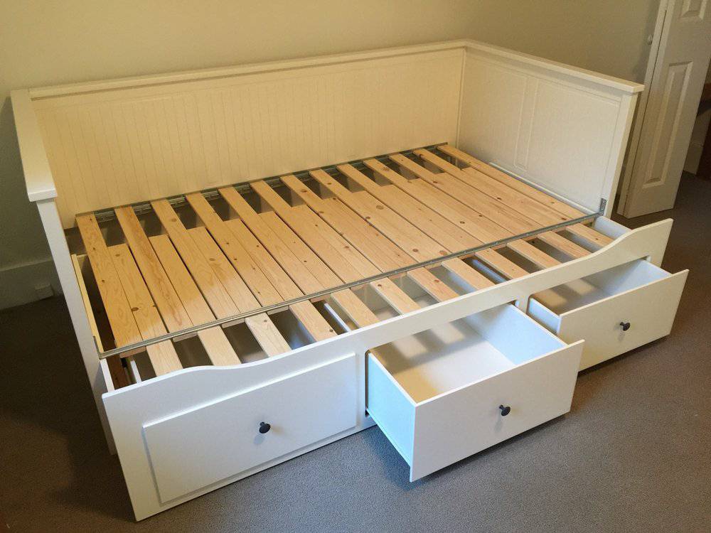 FirstLionEnt's tweet image. The Brimnes Daybed is one of the more popular beds at #IKEA If you have a hard time with it, give us a call! #Vancouver #Assembly