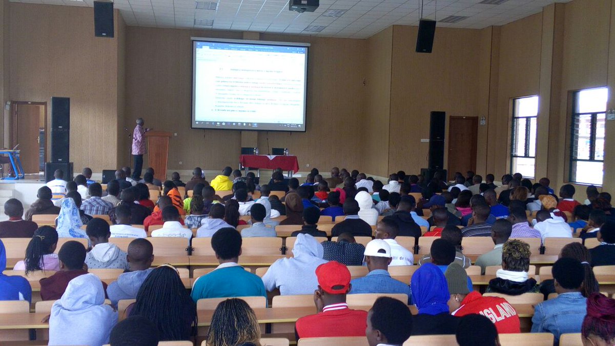 MusanzeCollege's tweet photo. Hon. Antoine Mugesera conducted a public lecture on Rwandans Social interaction in their history.
#RwandaUnity
#1ppl https://t.co/sqVJoi3VVc