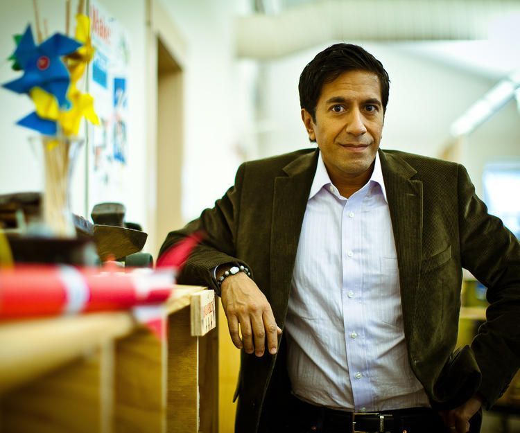 ThinkTankExile's tweet image. Dr. Sanjay Gupta Regrets Demonizing Weed, Says It’s Worth Every Toke  bit.ly/2lsP0hg  (from @thekindland)
