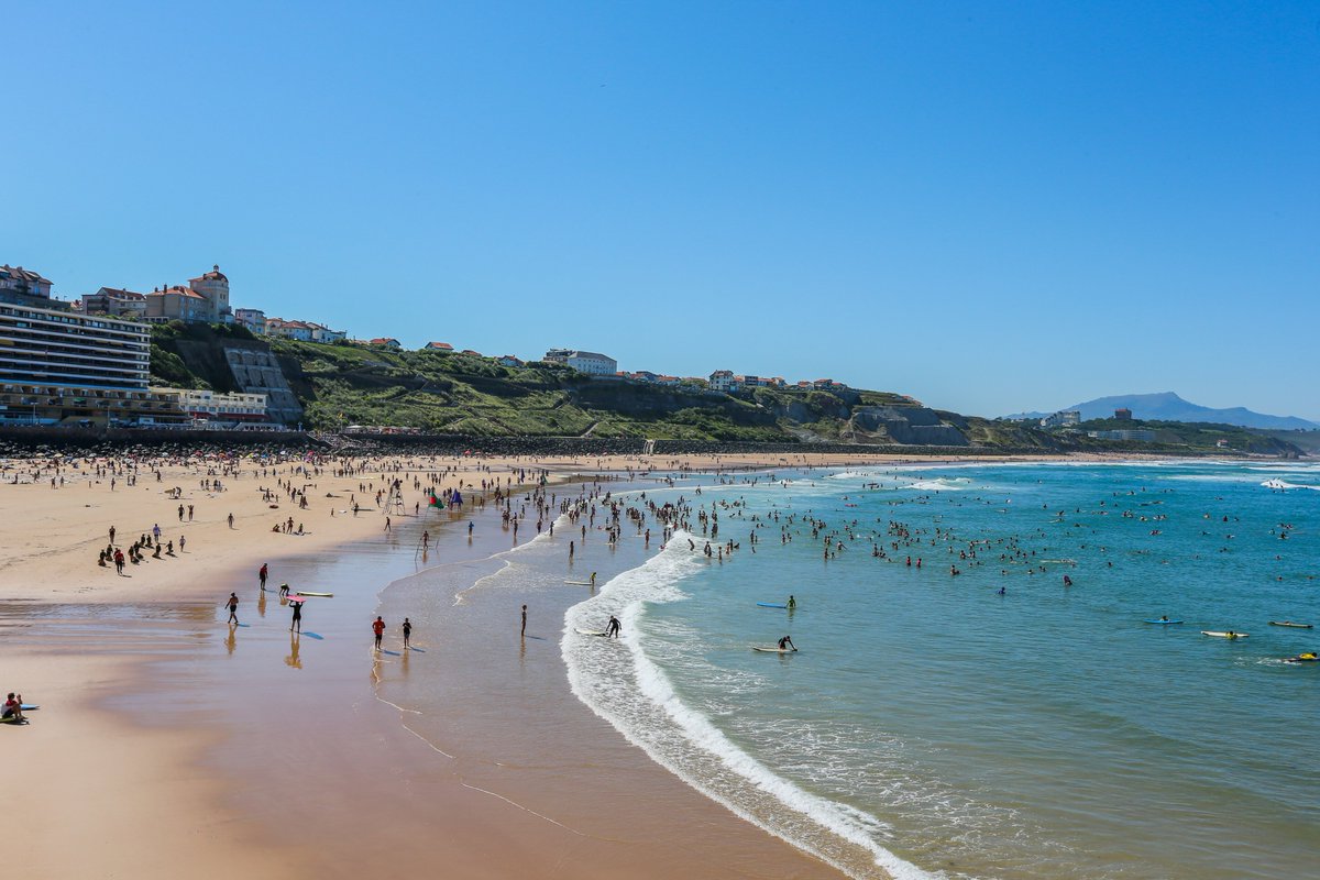 <a href="/Ville2Biarritz/">Ville de Biarritz</a> fière de voir sa mythique Côte des Basques, berceau du surf européen, désignée plus belle plage de France par #tripadvisor