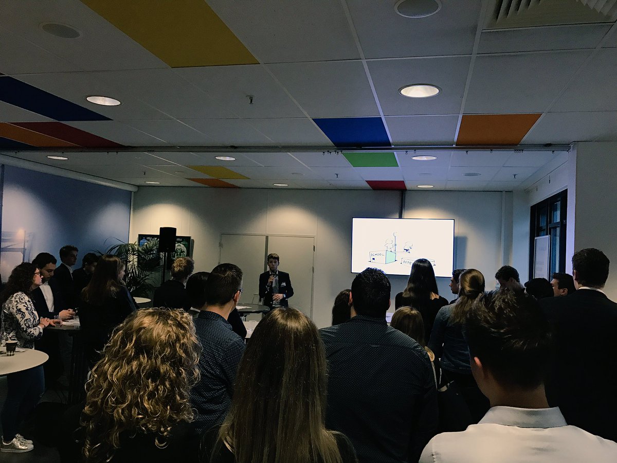 Het Sollicitatie Event van start! Voorzitter Ramon van Maaren opent.. 🎤