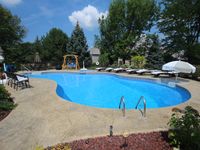 AquaPools's tweet image. #PoolProjects to Inspire Your #2017 #BackyardRenovation hubs.ly/H05XWdn0