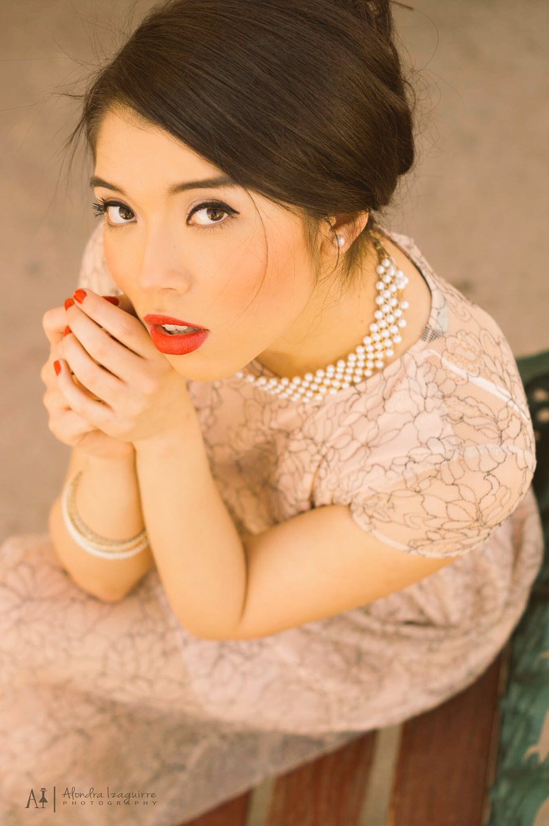 Hoy queremos felicitar a nuestra protagonista y productora por su cumpleaños! Feliz cumpleaños <a href="/PaolapContreras/">Paola Contreras</a> !!! 🎉🎁🎂🎈👏🏻👏🏻👏🏻❤