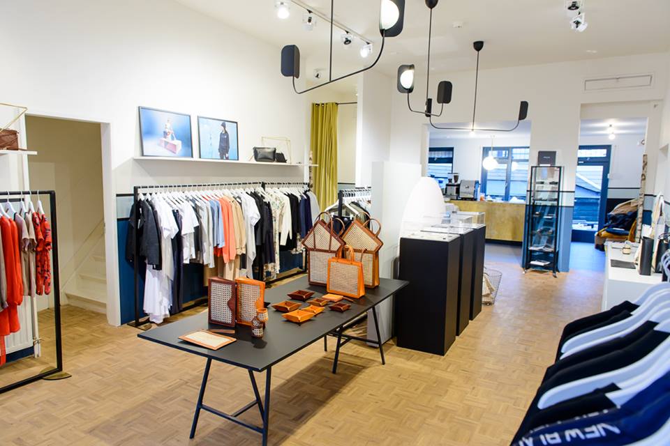 MetroLife_NL's tweet photo. Longread: Waarom wij als een blok voor Scandinavische modemerken vallen https://t.co/IrDPNpnSjJ https://t.co/BTT45amcdT