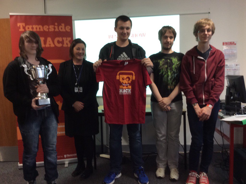 TamesideCouncil's tweet photo. #TamesideHack17 best in show: The Jury Riggers https://t.co/c1gg3eR33d