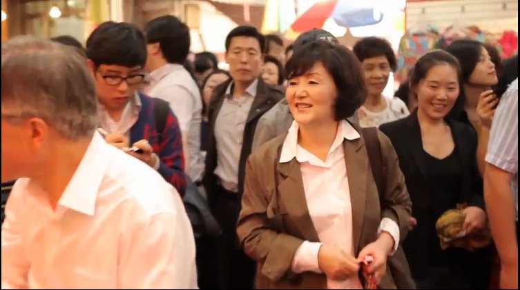 풋풋
(한분은 지금하고 크게 다르지않은듯^^;;)

(저는 문후보님은 물론 김비서님도 지금의 모습을 훨씬 더 좋아합니다. 더 멋있어짐^^)

#달의요정김비서