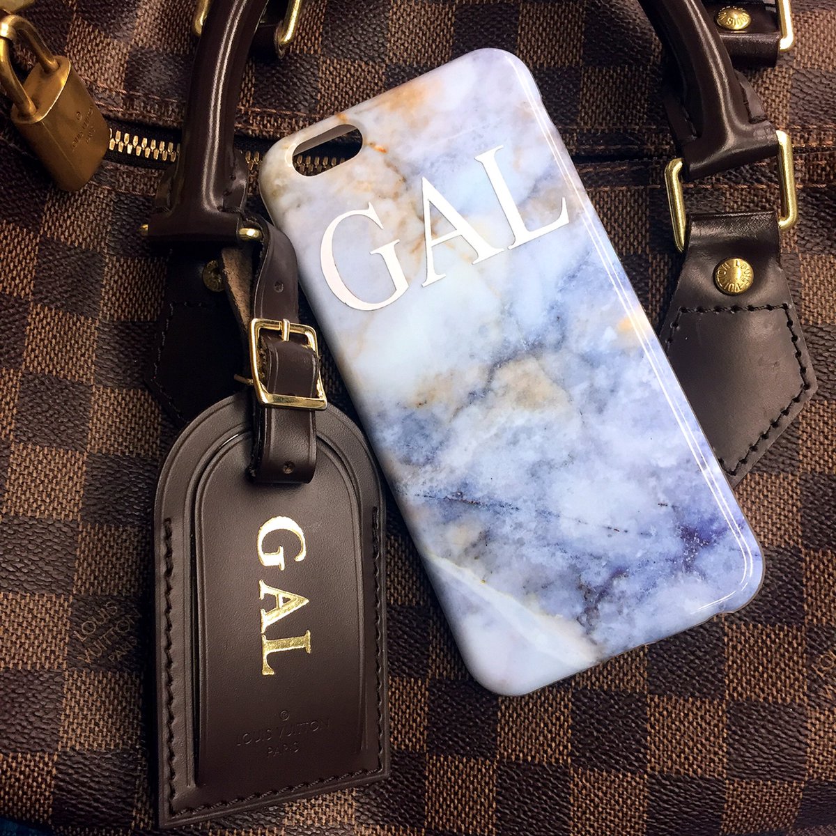 pkrcollection's tweet image. We love recieving customers photos of your phone cases 💫#LRCollection £13