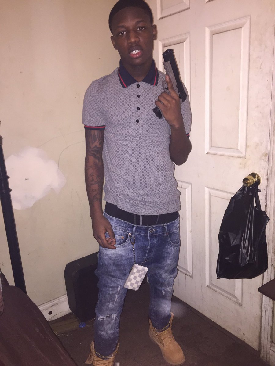 richboy_jaynine's tweet photo. Everyday 👺💰 https://t.co/IsHiyVdR4d