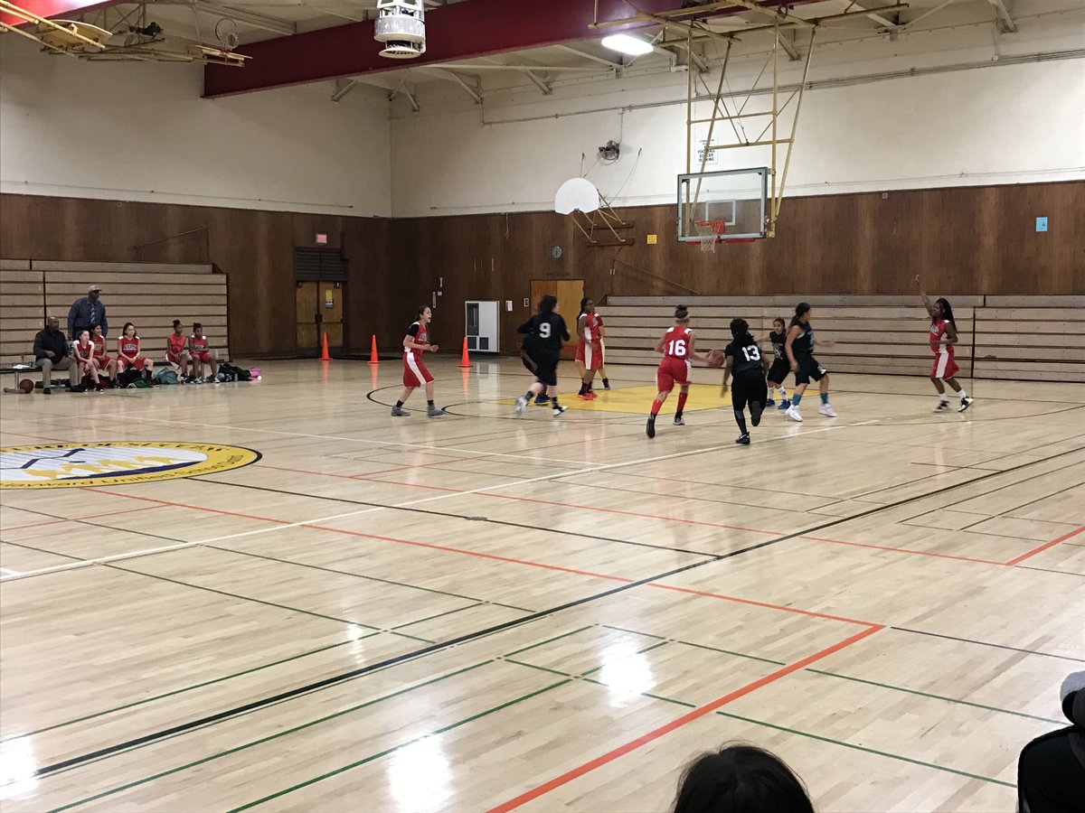 bretharte's tweet photo. Congratulations to our 7th grade boys and girls for wins yesterday!  The boys are now 3-1 and the girls are 3-0!  Go Bears! https://t.co/S0hqUX1Ggb