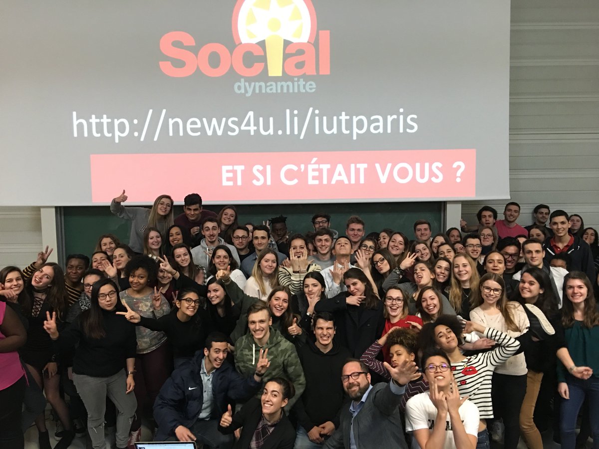 SocialDynamite's tweet photo. Bravo à la promo #TC2017 de @IutParis de Paris Descartes qui découvre l' #influencecollective #innovation #AEM https://t.co/qUrIH3WcoW