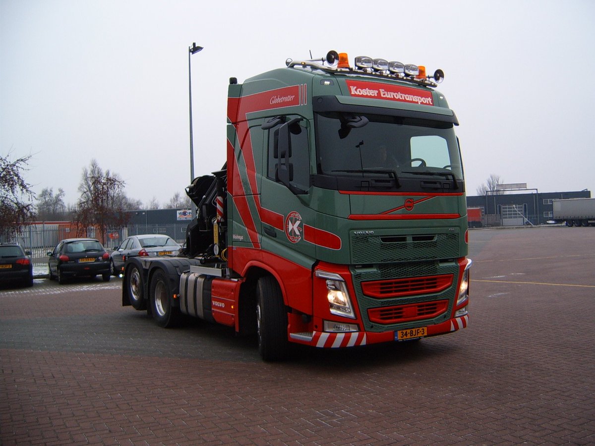 TSJager's tweet photo. Nieuwe Volvo FH met kraan voor Koster Eurotransport BV te Wolvega https://t.co/ZLPrIqv57n