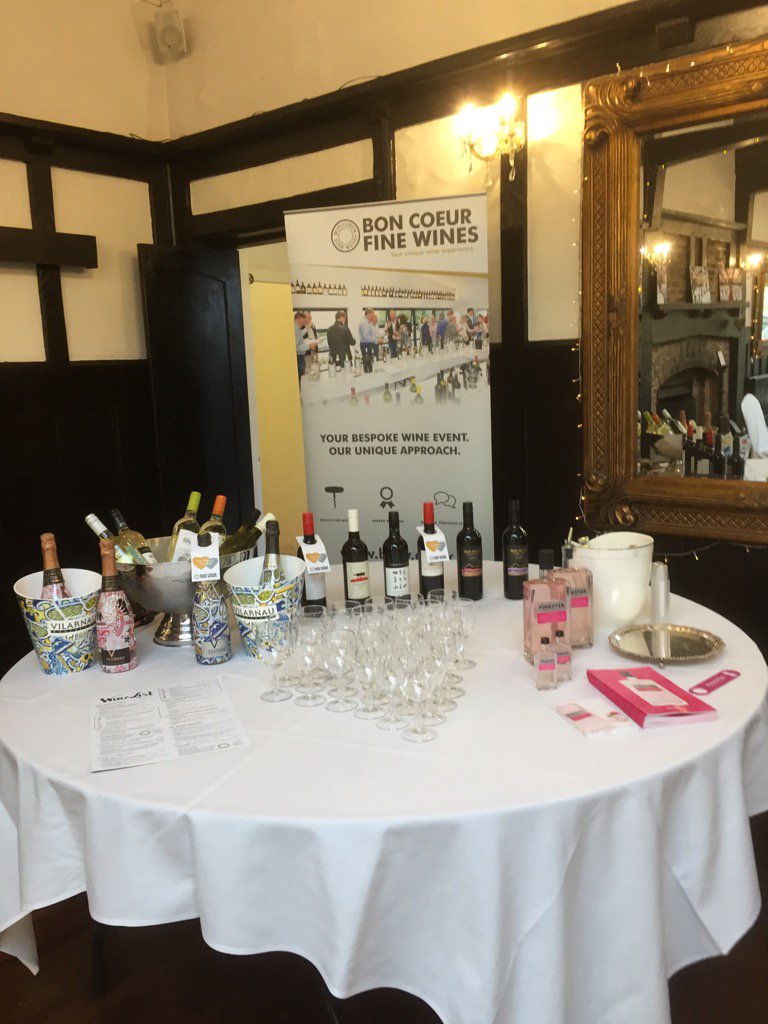 PaulLivesey1's tweet image. All ready for the Morritt's Wedding Fair @BonCoeurWine