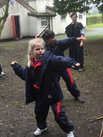 Copthill's tweet photo. Great day for Year 3 at Beaumanor Hall where their Celtic studies continued #celtichistory #beaumanorhall #embracinghistory https://t.co/VtKYun9sn7