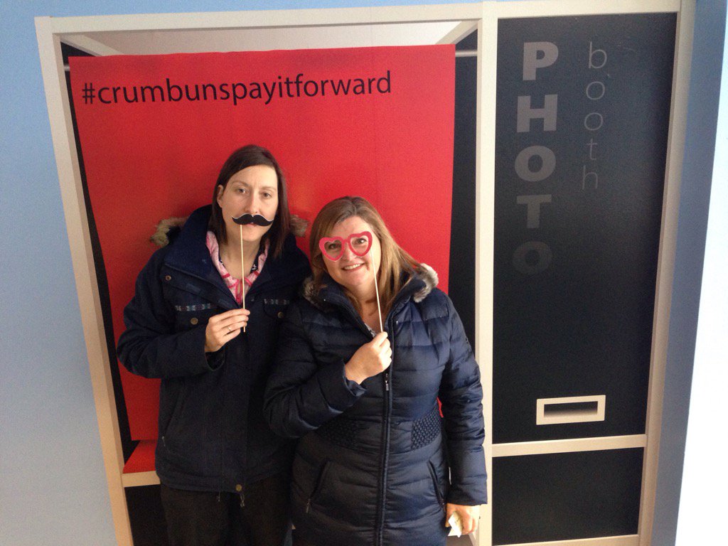 nucmed09's tweet photo. The best! #crumbunspayitforward https://t.co/oqg6QhL8p2