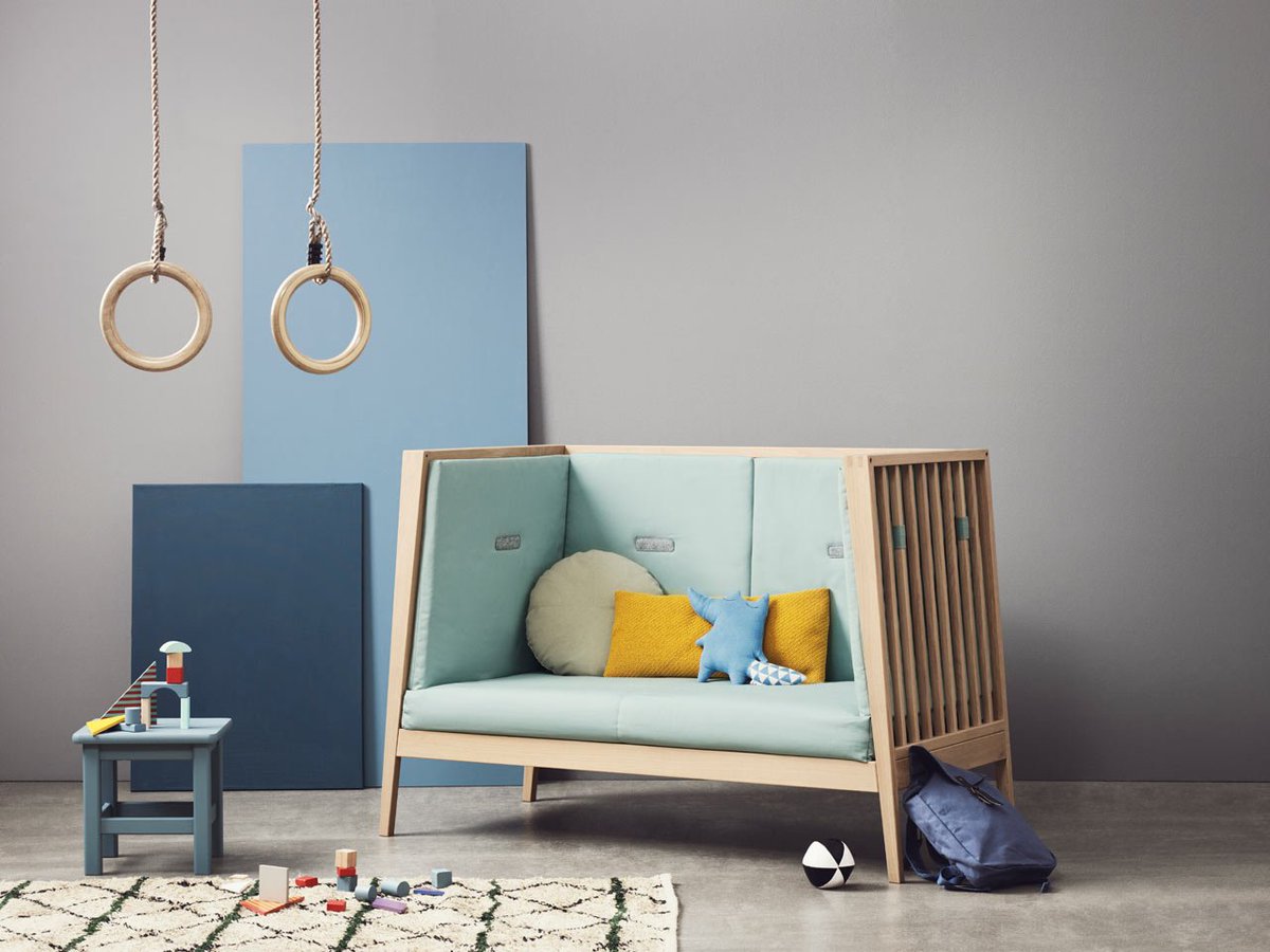designmilk's tweet photo. Leander’s Linea Cot Takes Your Tot From Crib to Sofa https://t.co/xXHCNGhU6r https://t.co/X1P8TdyNRO