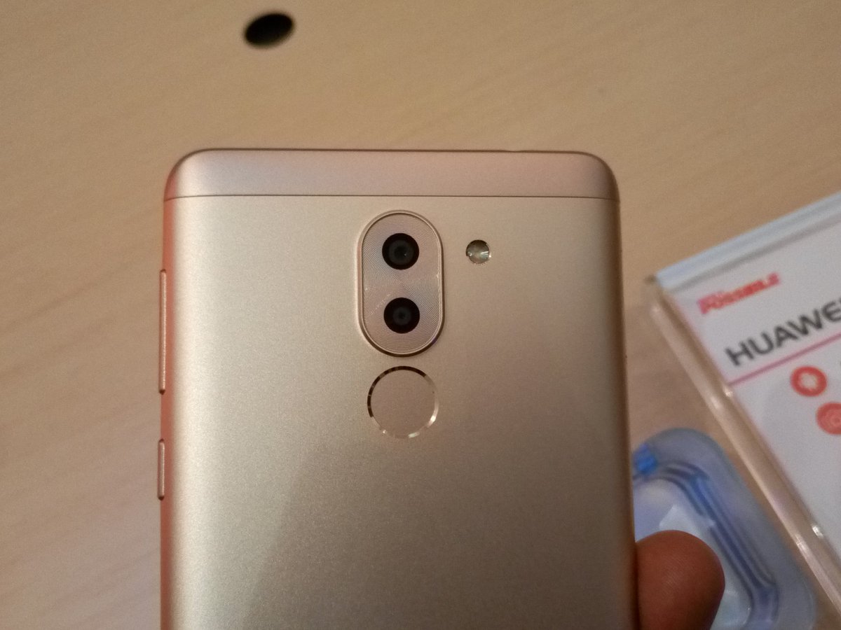 NicKanali's tweet photo. #DualCameraNow 12MP & 2MP main cameras plus an 8MP front camera is what you get with the Huawei #GR52017 @HuaweiMobileKE @TechTrendsKE https://t.co/dFjK016pBP