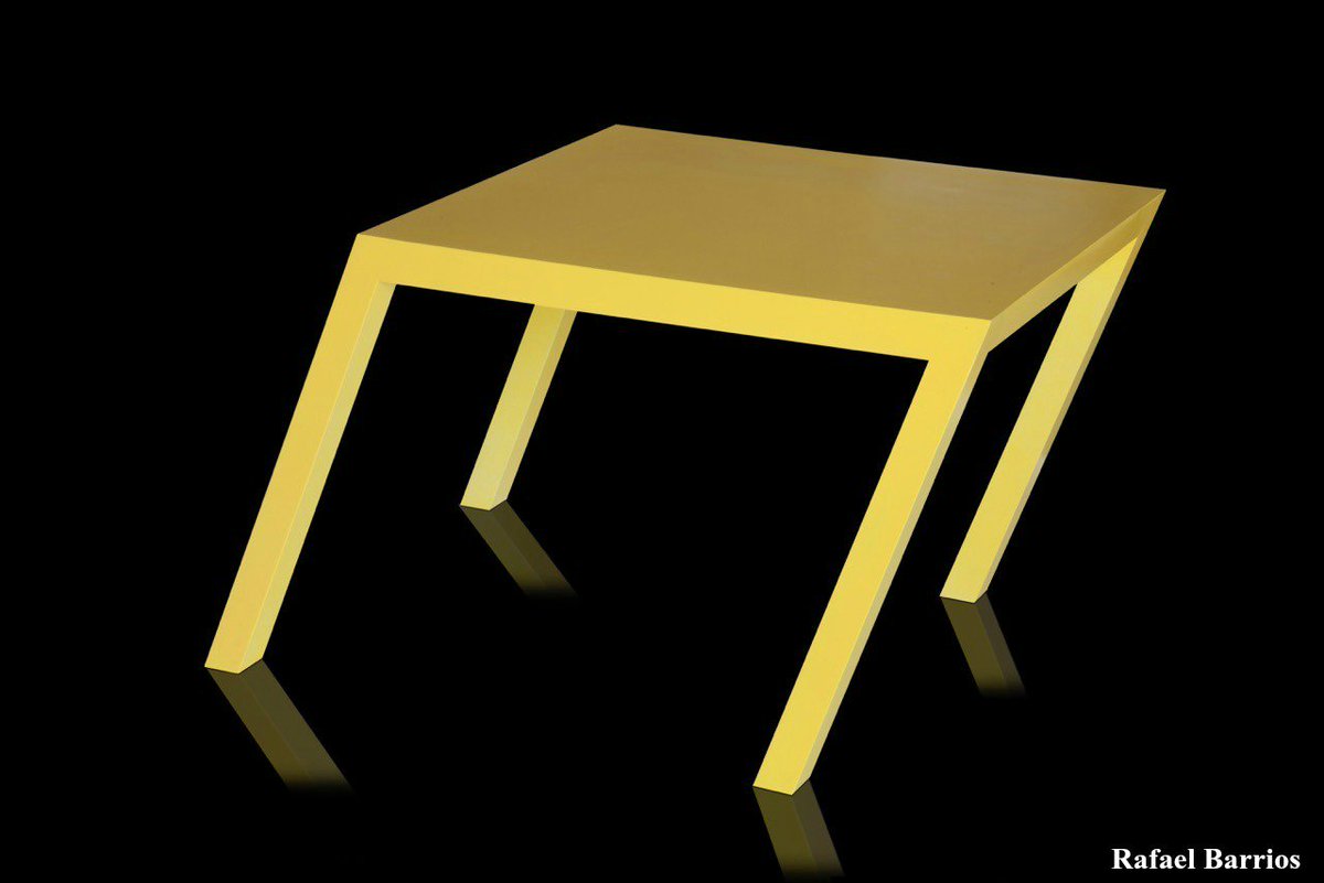 Utilitarian Mesa "Table" Madera Laqueada. 0.90 x 0.80 x 0.74 #RafaelBarrios #unfathomable rafaelbarrios.com