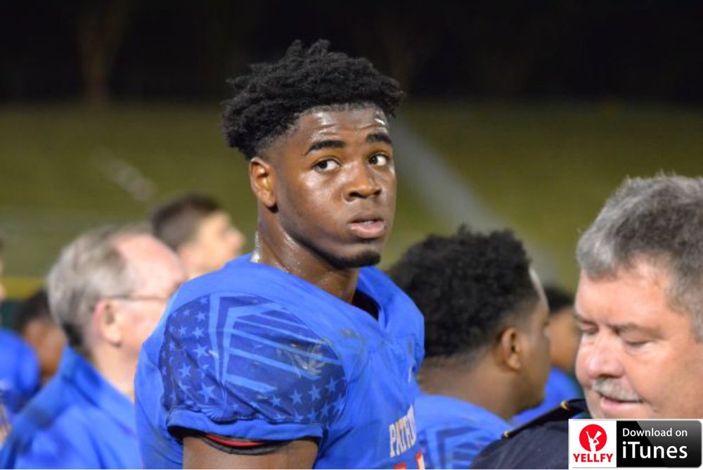 yellfy's tweet photo. .@G__beal #LSU #Football: LSU target #Glenn #Beal has a #new #timetable for a #commitm... https://t.co/As8a6u2ueY https://t.co/YlxLQUzfyG