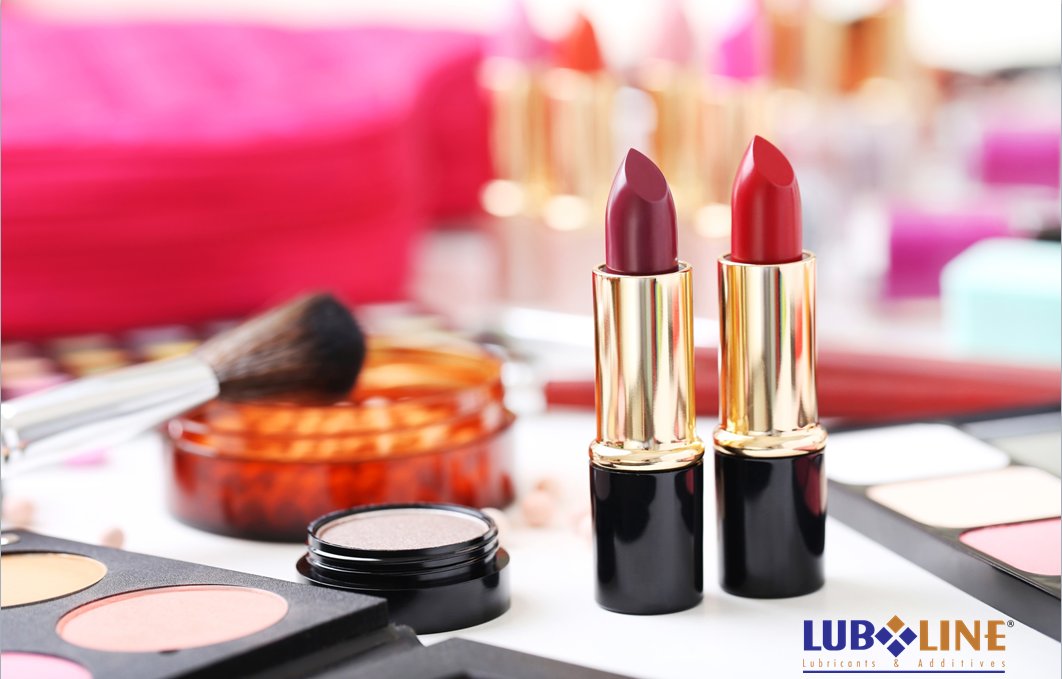 lublineusa's tweet photo. #WhiteMineralOil is recognized as an important part of many cosmetic formulations. 
https://t.co/mJ2DRHmLCI
#lubline #Houston #LubKlear https://t.co/15jlRuPh3w