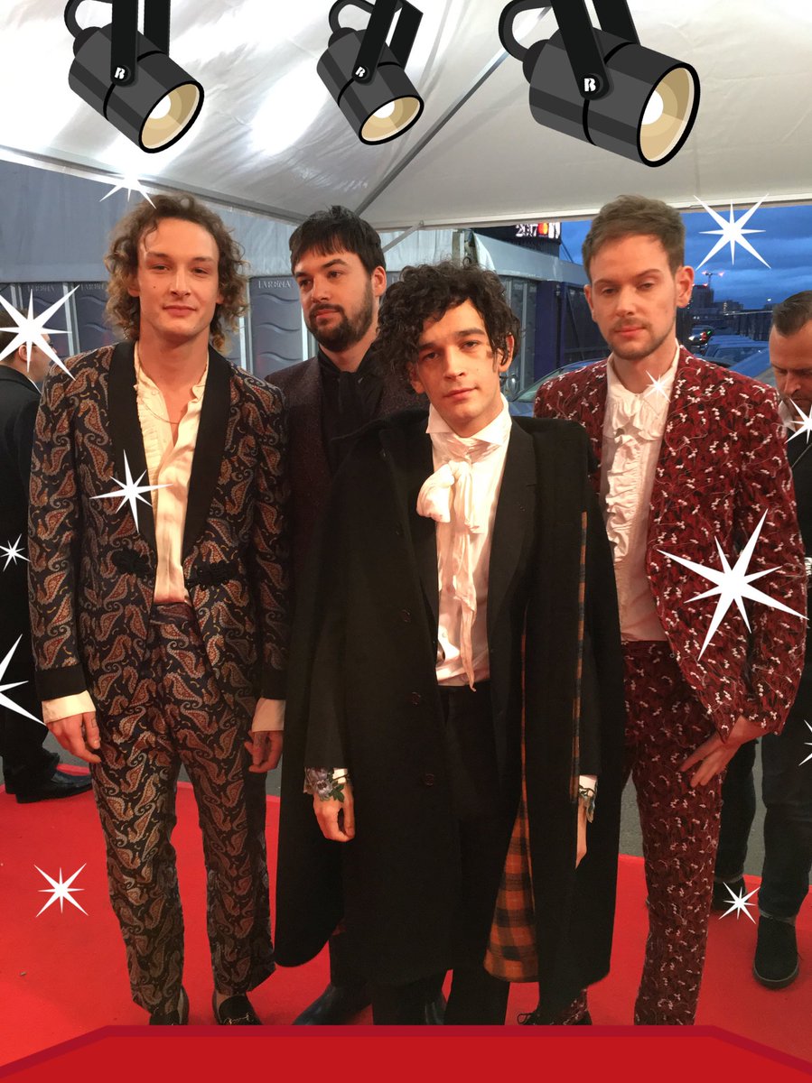 😍 <a href="/the1975/">The 1975</a> look soooo dapper!! 👌#The1975BRITs #BRITs  via <a href="/BRITs/">BRIT Awards</a>