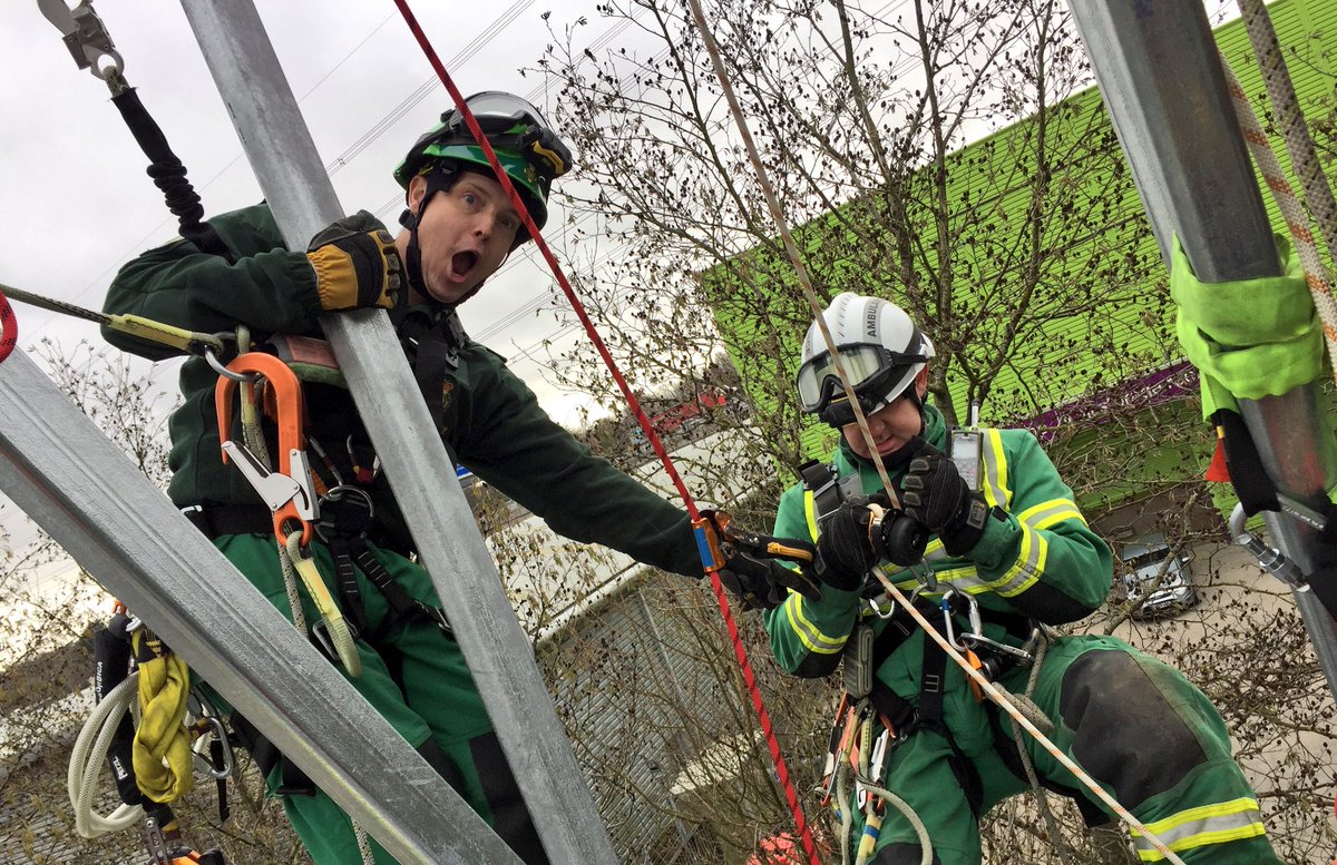 SCAS_HART's tweet photo. The highs and lows of training with lots of kit... (Pun intended) 
#SWAH #Kitchecks https://t.co/Tzn4nMOnyt